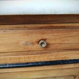 Old toilet table bahut