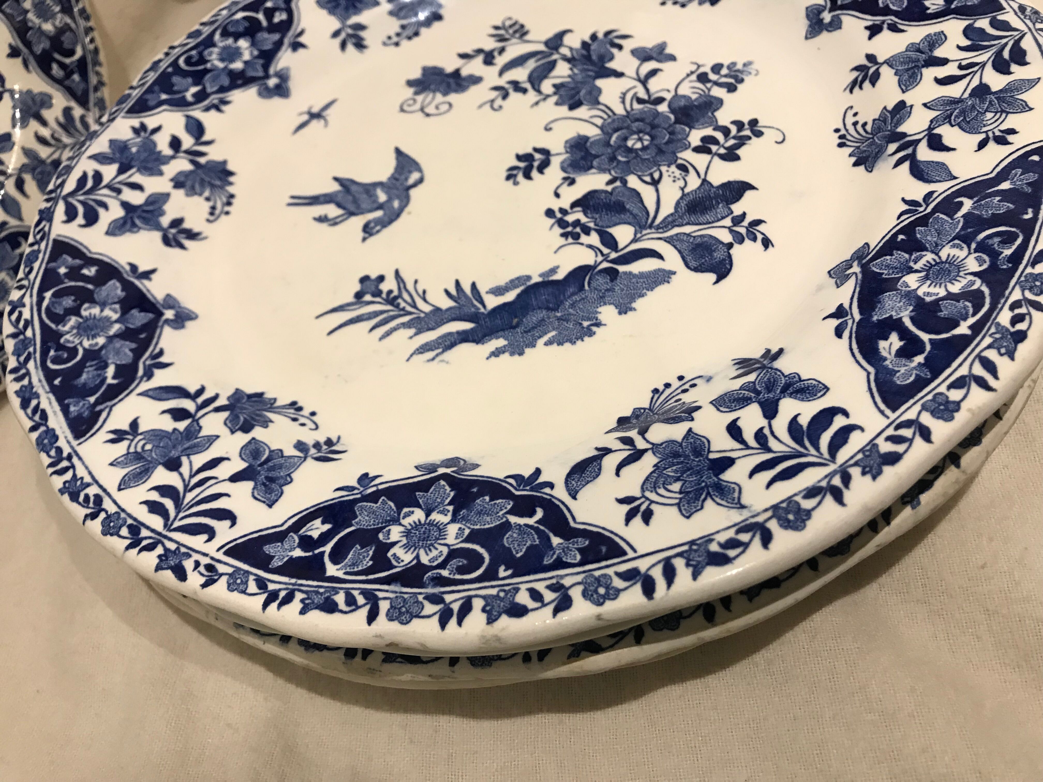 Lot of 5 flat plates and 5 plates Gien 1960, blue and white hollow