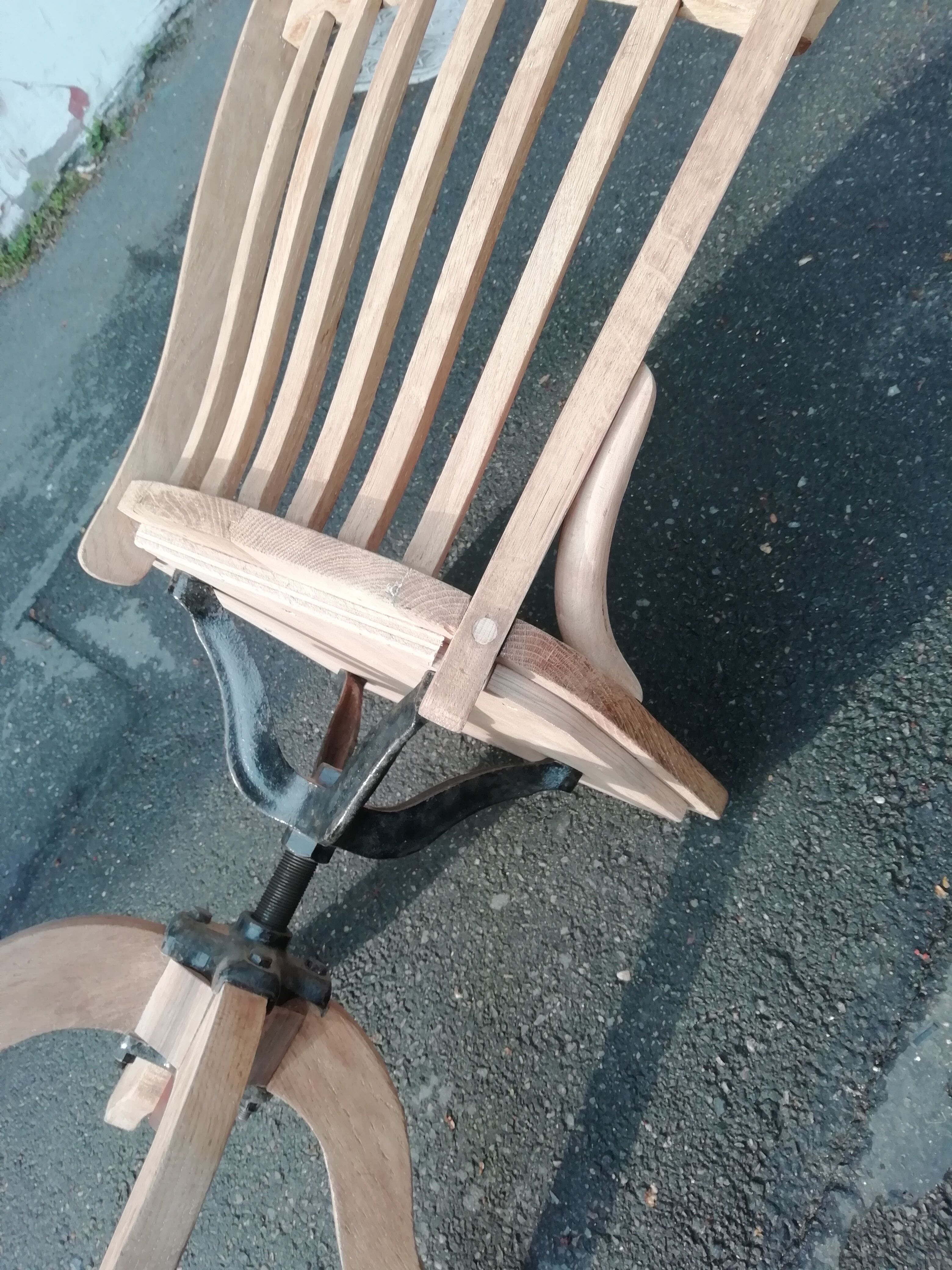 "Amercan" swivel office chair