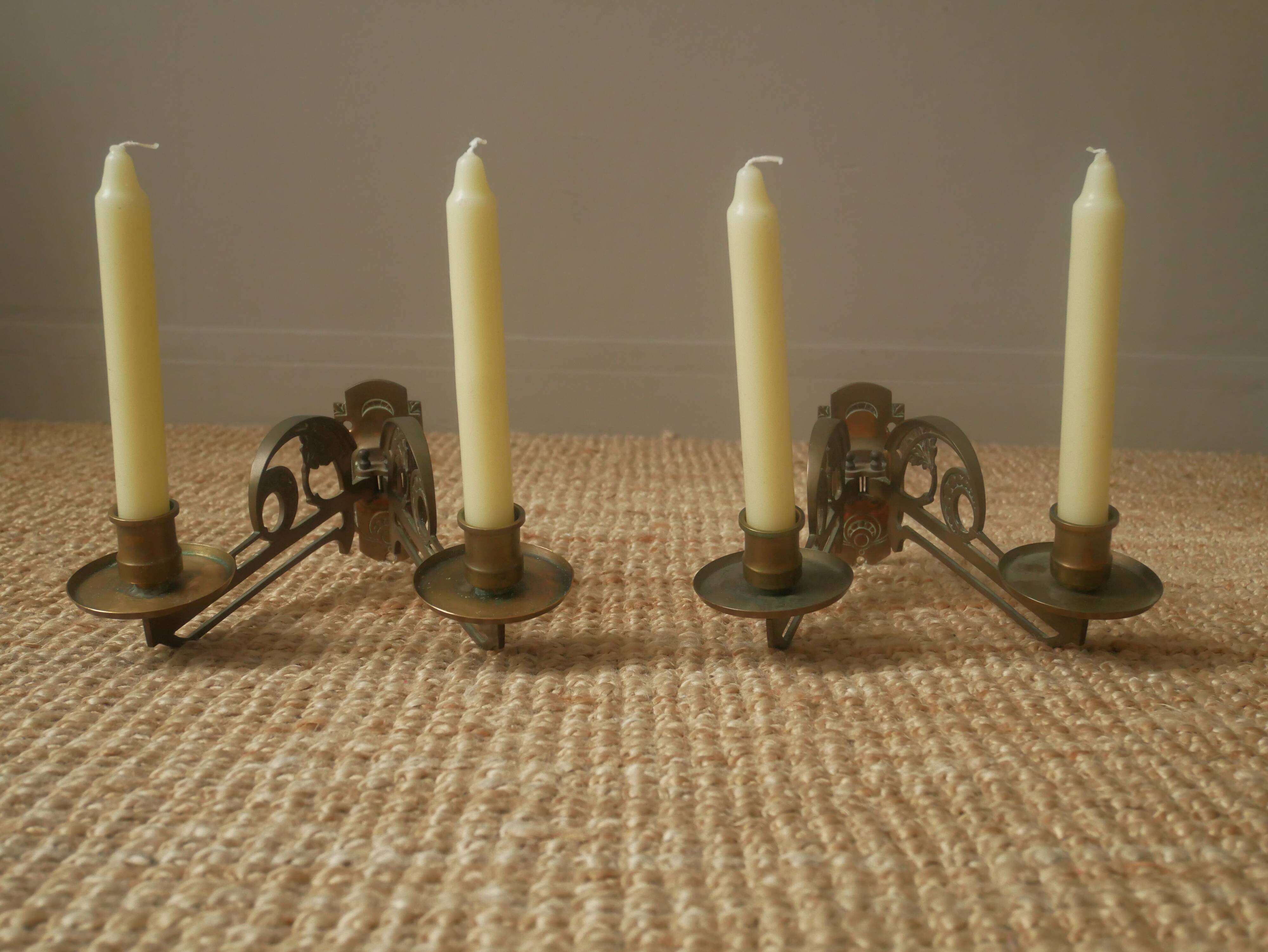 Pair of art nouveau brass wall candlesticks copper-plated metal candelabra candlesticks wall decoration