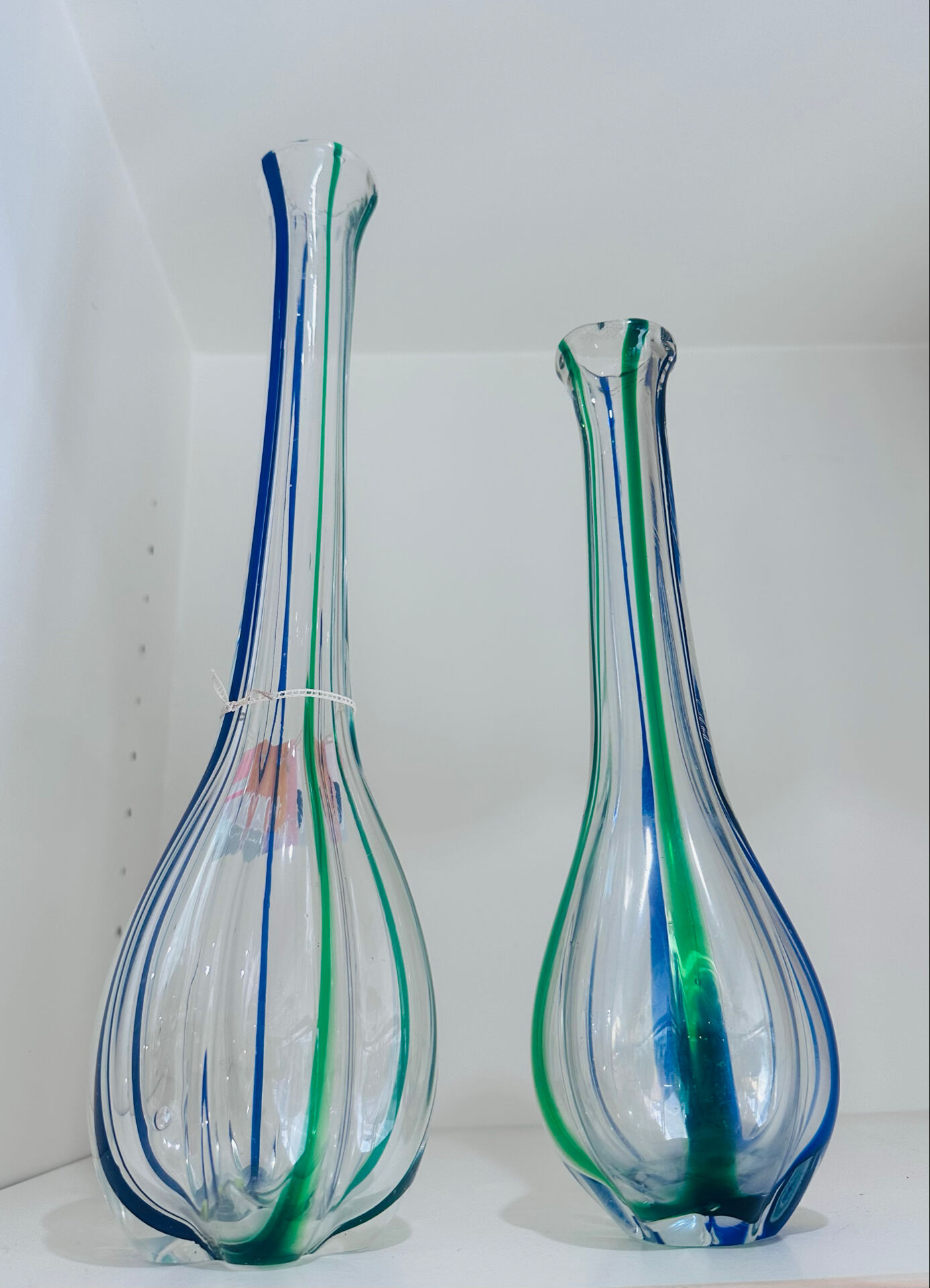 Paire de vases vintage verre