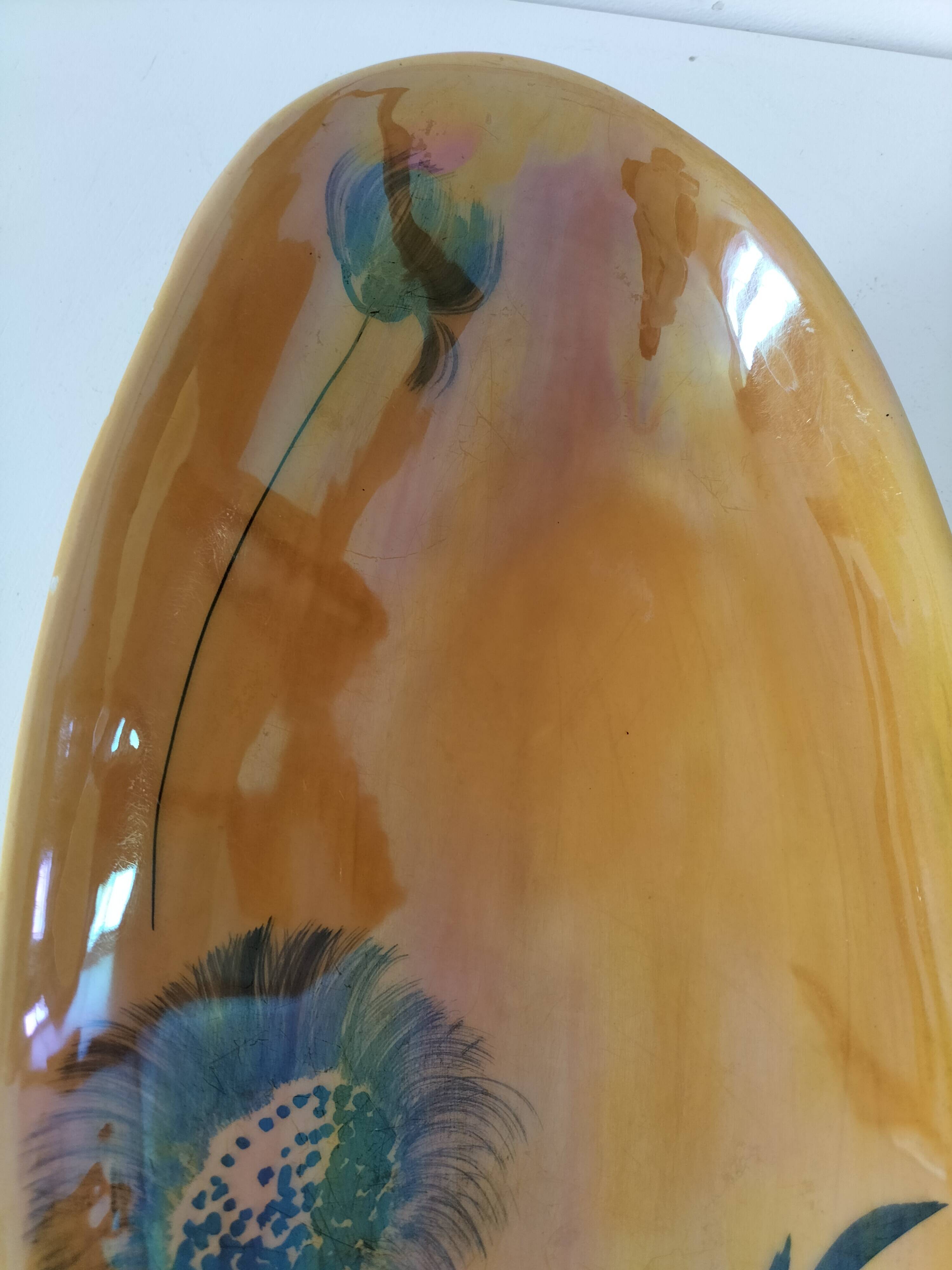 Vintage navette cup by Socram – stylized floral decoration, iridescent caramel