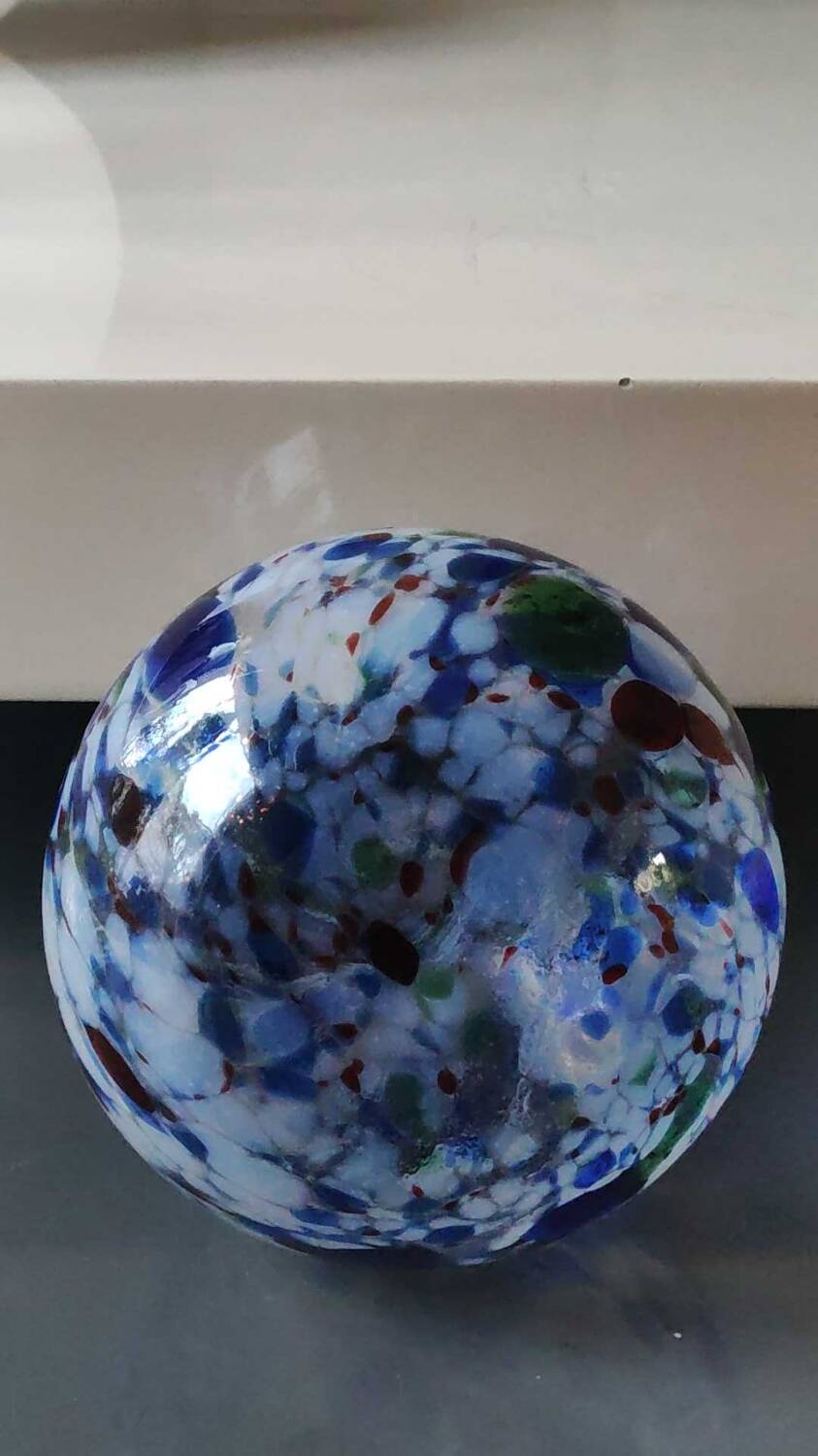 Designer Ball Vase in blown art glass, Murano style. Multi-colored speckles/smoke swirls. Dim 26 x 13 cm