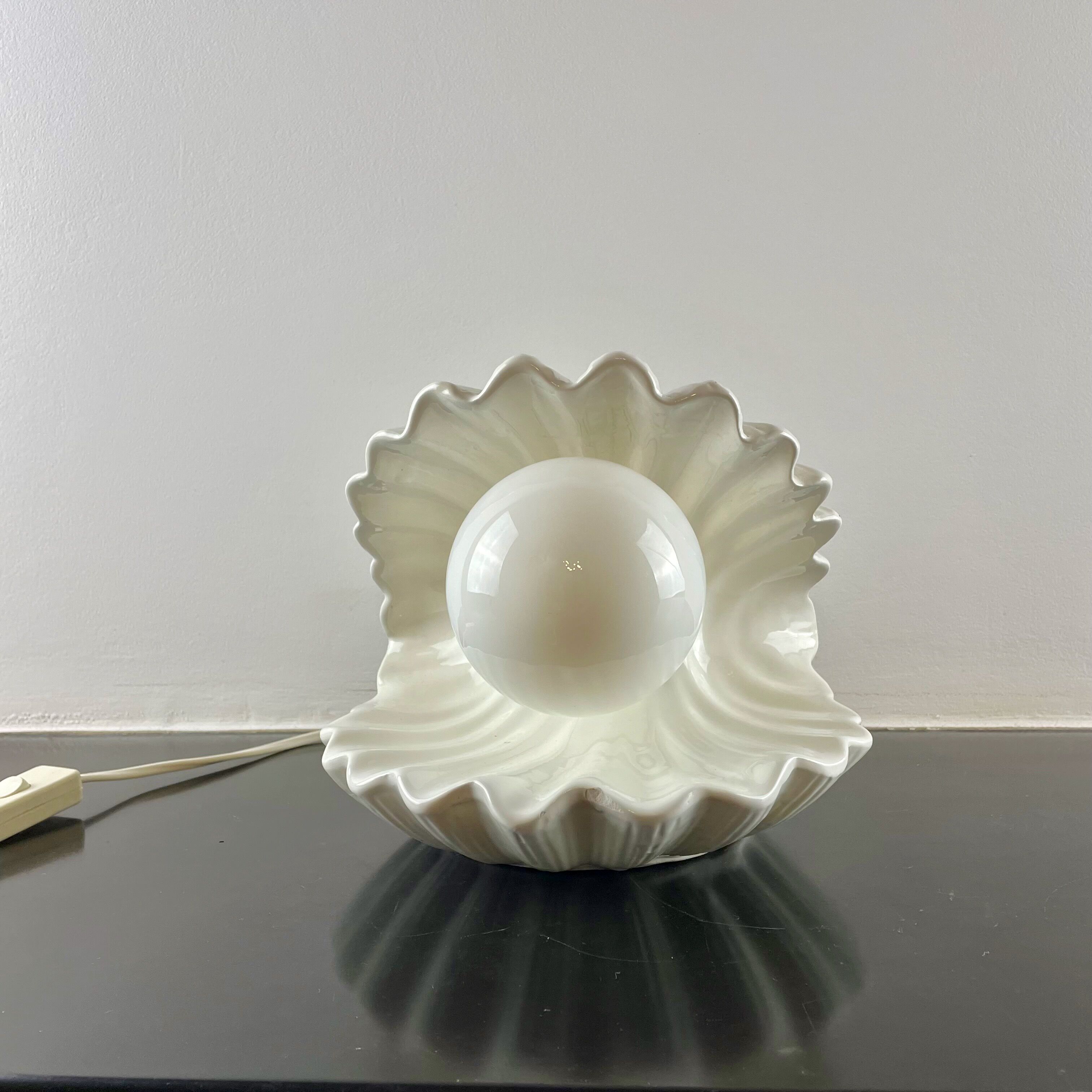 Ceramic shell lamp, circa 1970