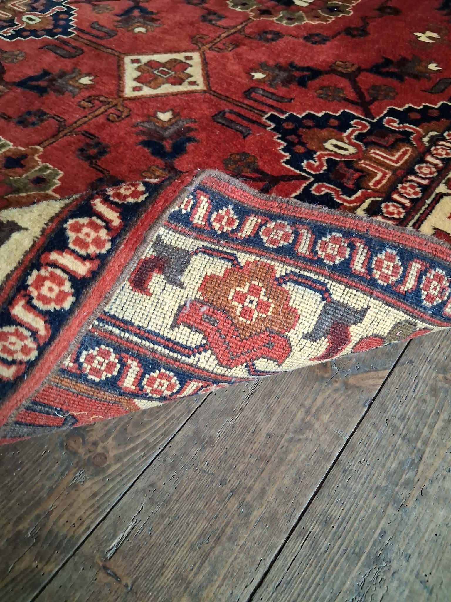 Handmade Pakistani Ghazni rug 185x122cm