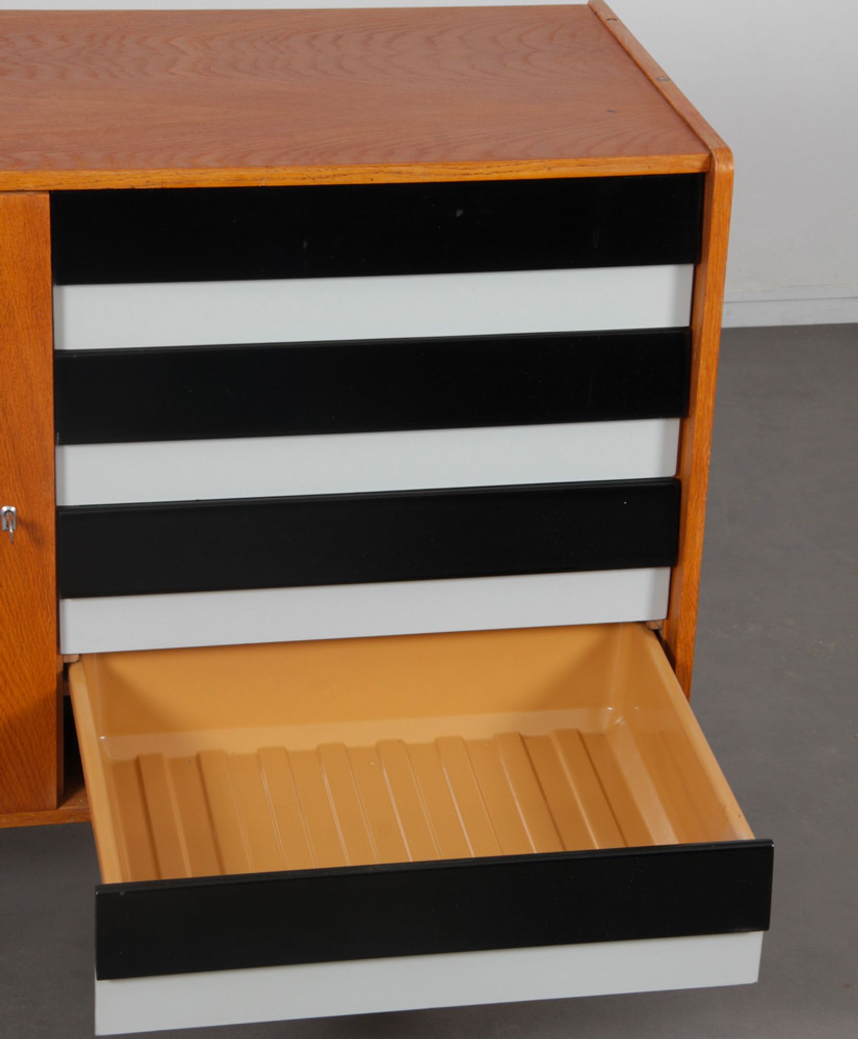Buffet by Jiri Jiroutek, model U458, 1960s