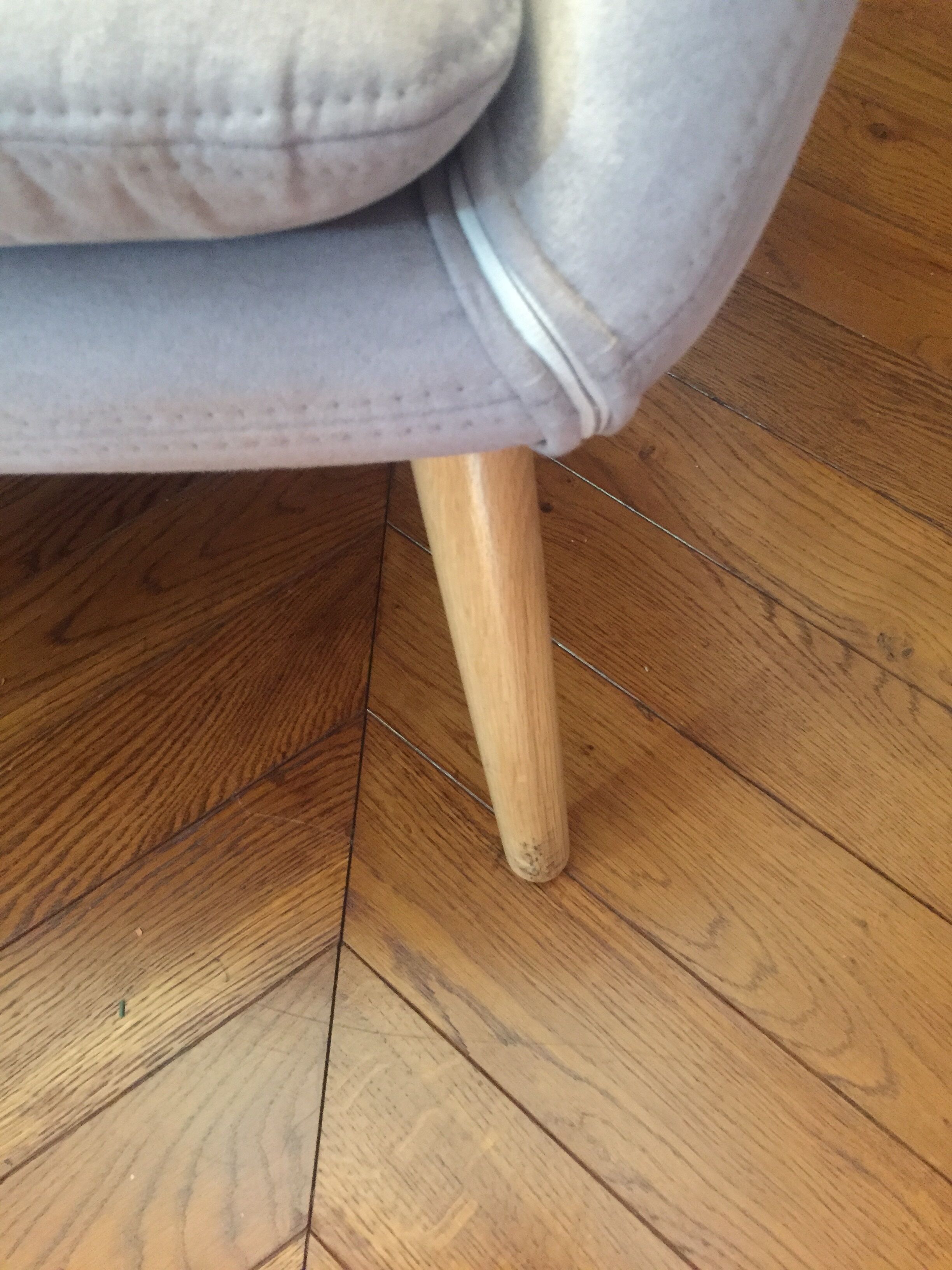 Relaxed chair with foot rests