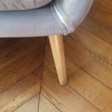 Relaxed chair with foot rests