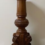 Walnut column, work of the late nineteenth century