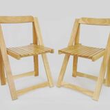 Set of 4 Vintage folding chairs in light wood