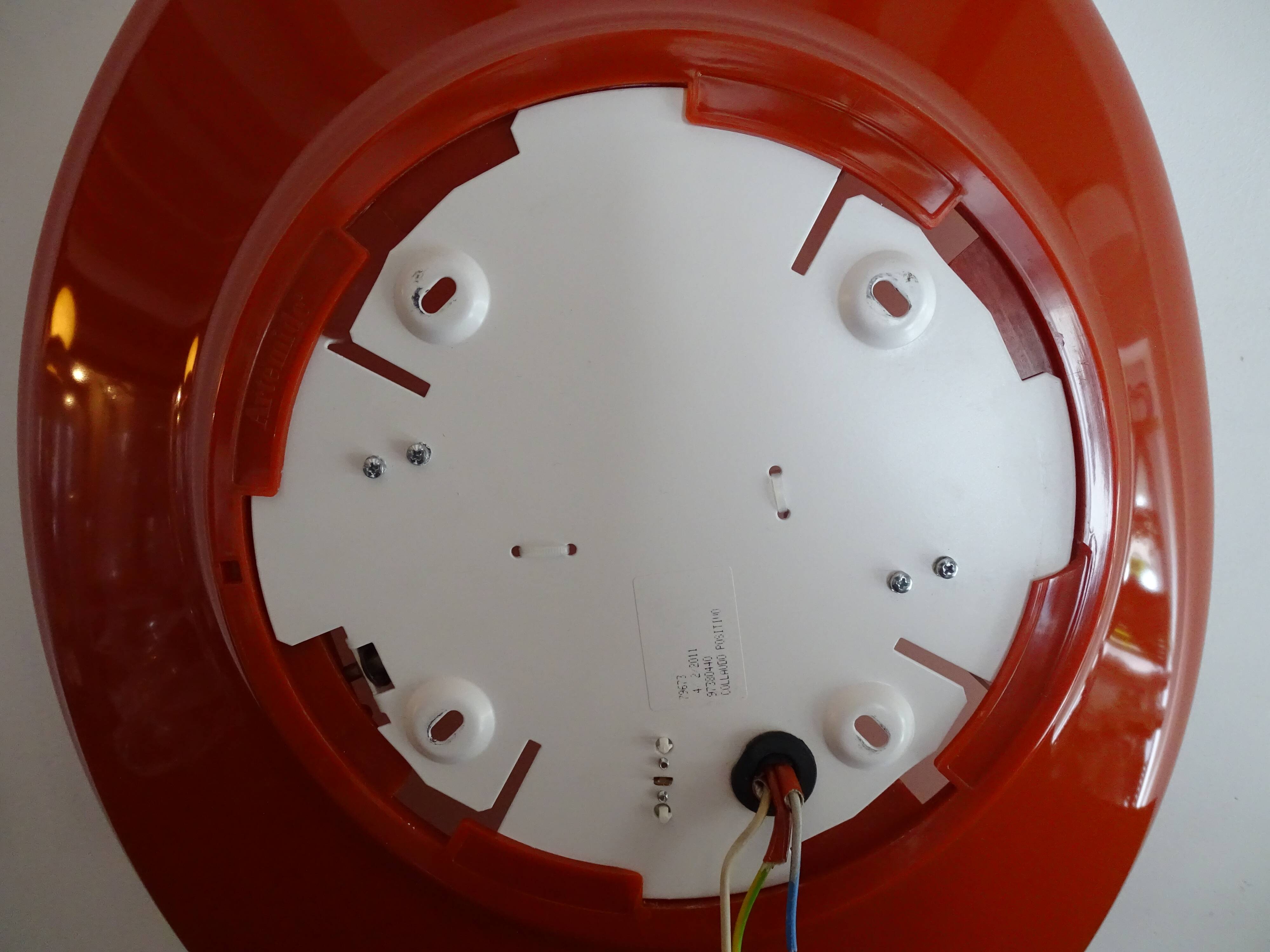 ARTEMIDE 1980 oval design wall light by Patrick Jouin orange/white 1