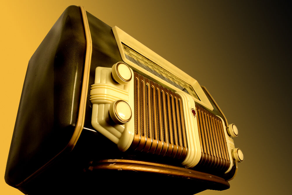 Radio TSF year 1951 Clarville M112