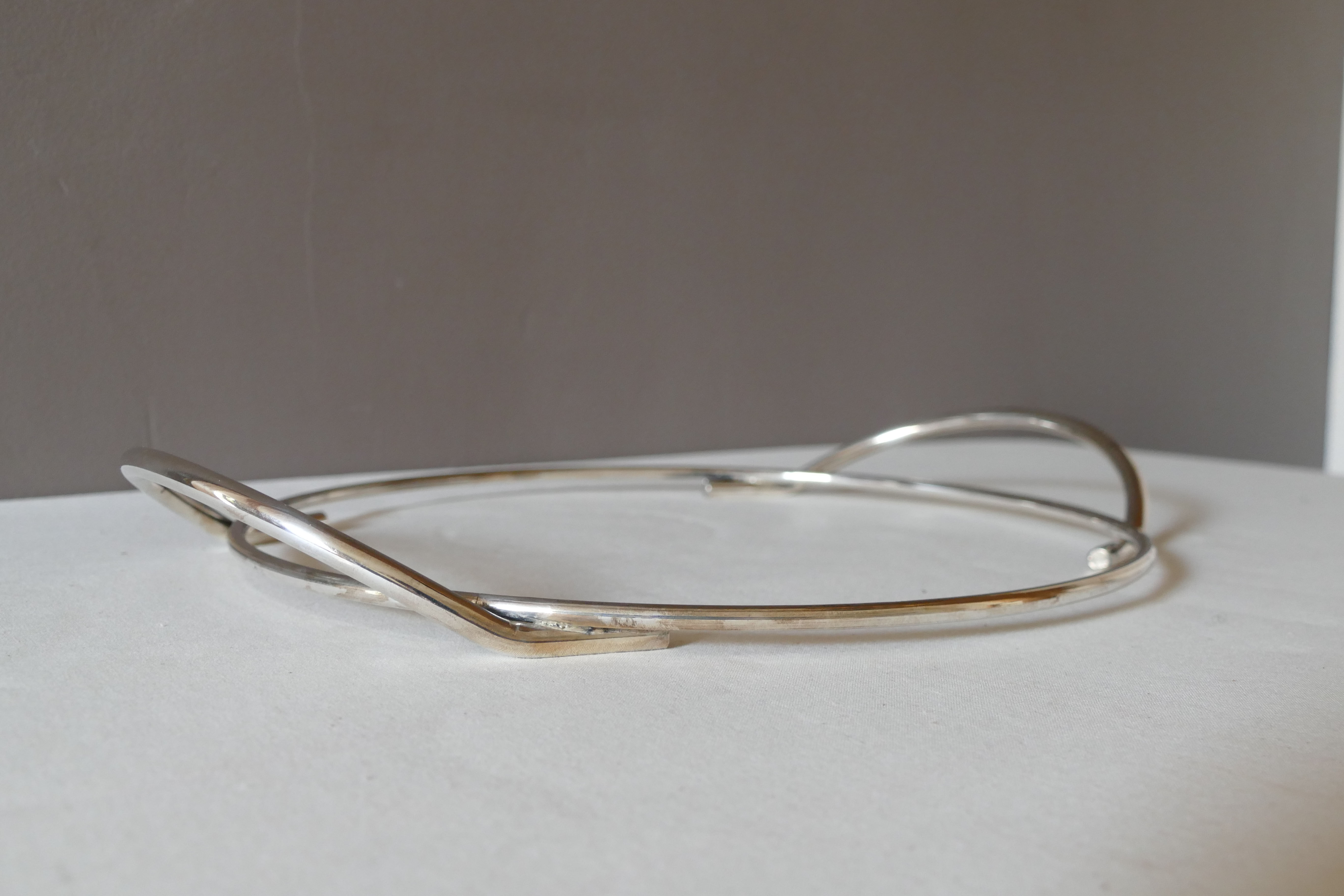 Oval cheese platter in marble and silver