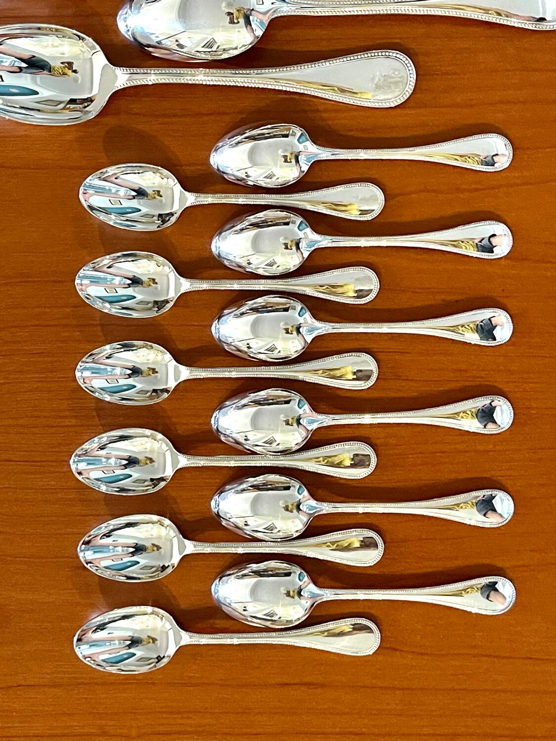 Christofle perles ,ménagère 48 pieces ,très bon état