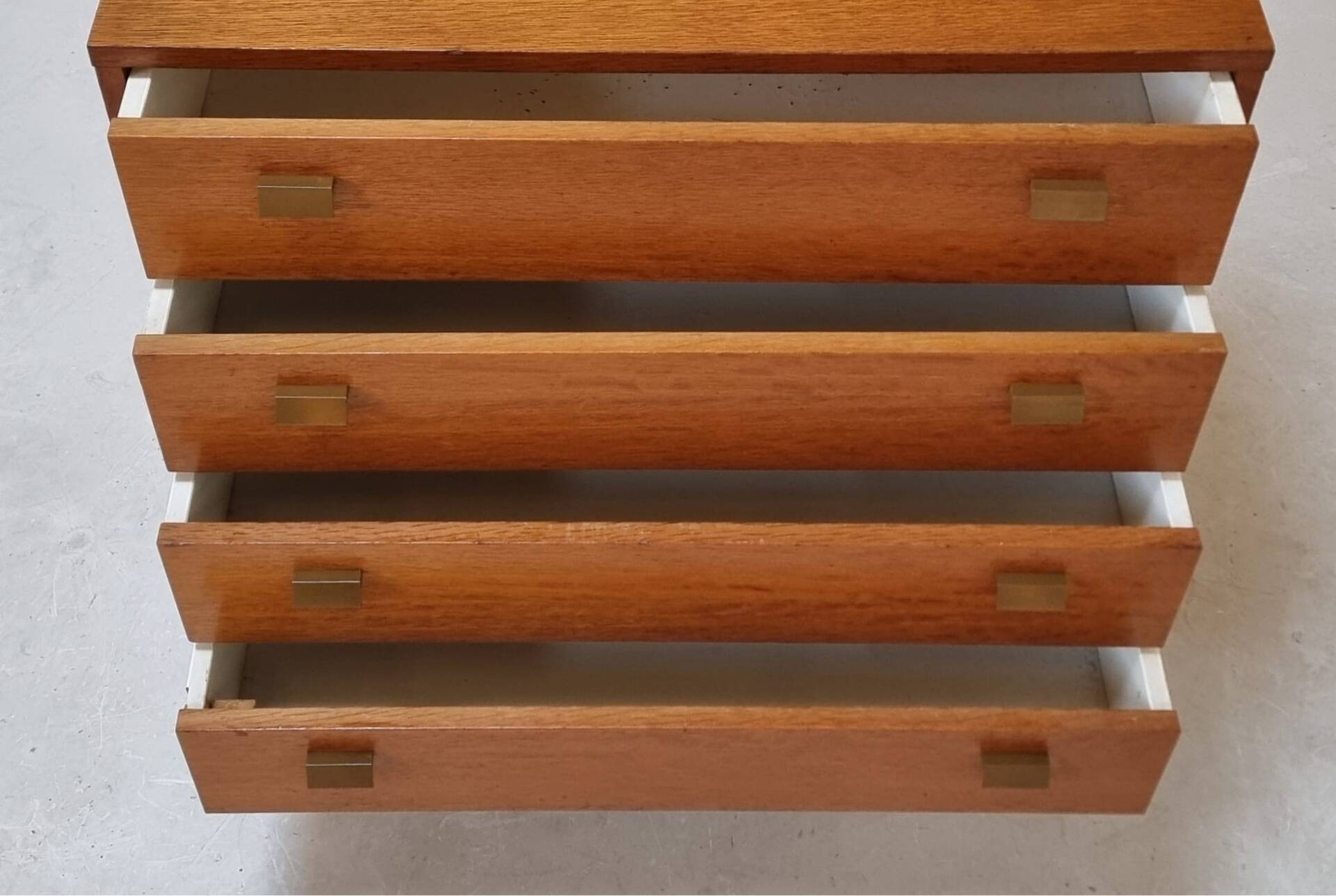 1970s drawer cabinet