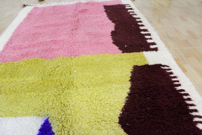Berber rug in pure wool size 150 x 250 cm
