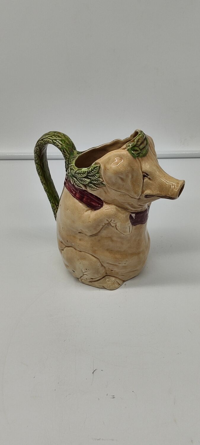 Onnaing slushie pig pitcher