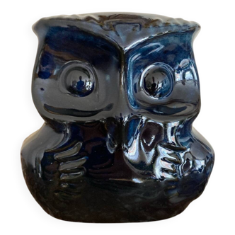 Anthropomorphic owl stoneware vase