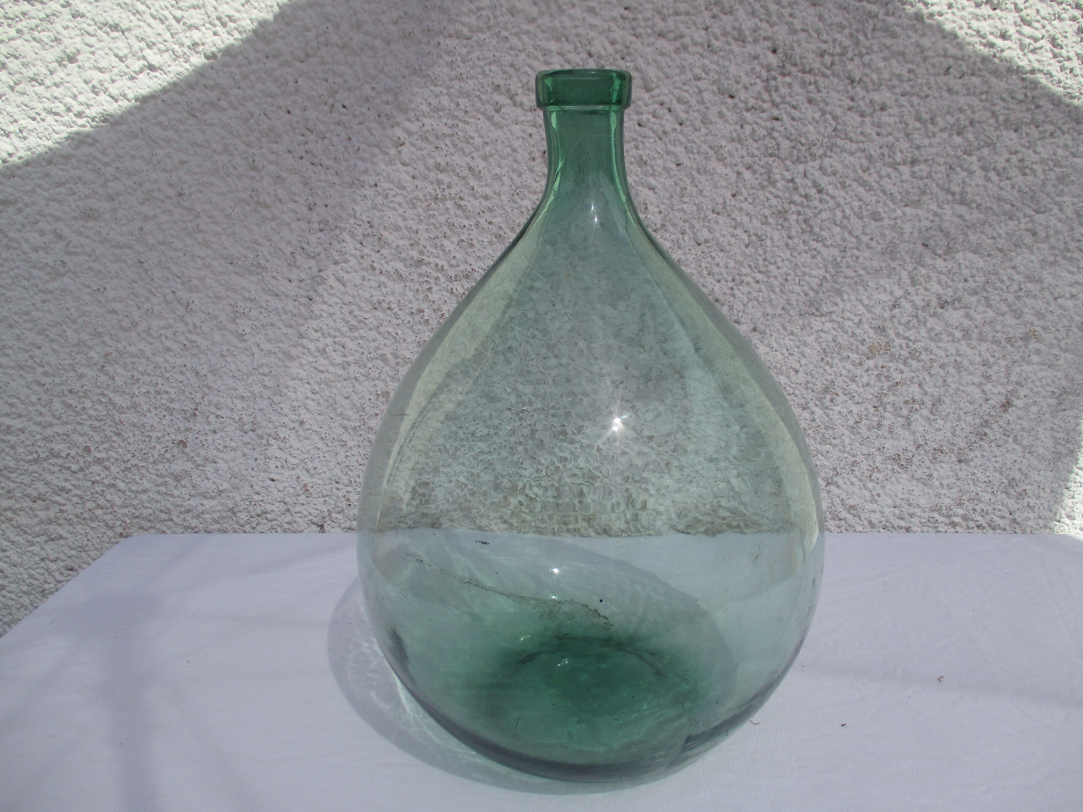 Canister dame-jeanne vdd glass molded green color 15 1/2 liters