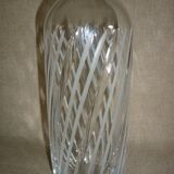 Bouteille ciselée en verre