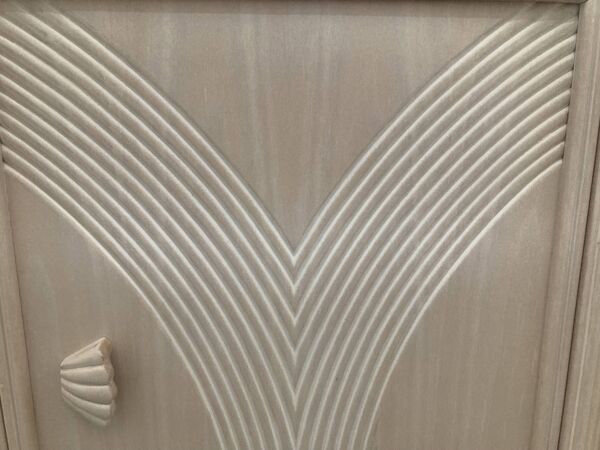 Buffet vintage saumon doux, années 80, éléments art déco