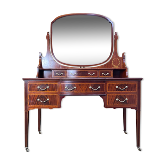 Restored mahogany English dressing table