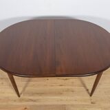 Mid-Century Oval Dining Table in Teak from G-Plan, 1960s