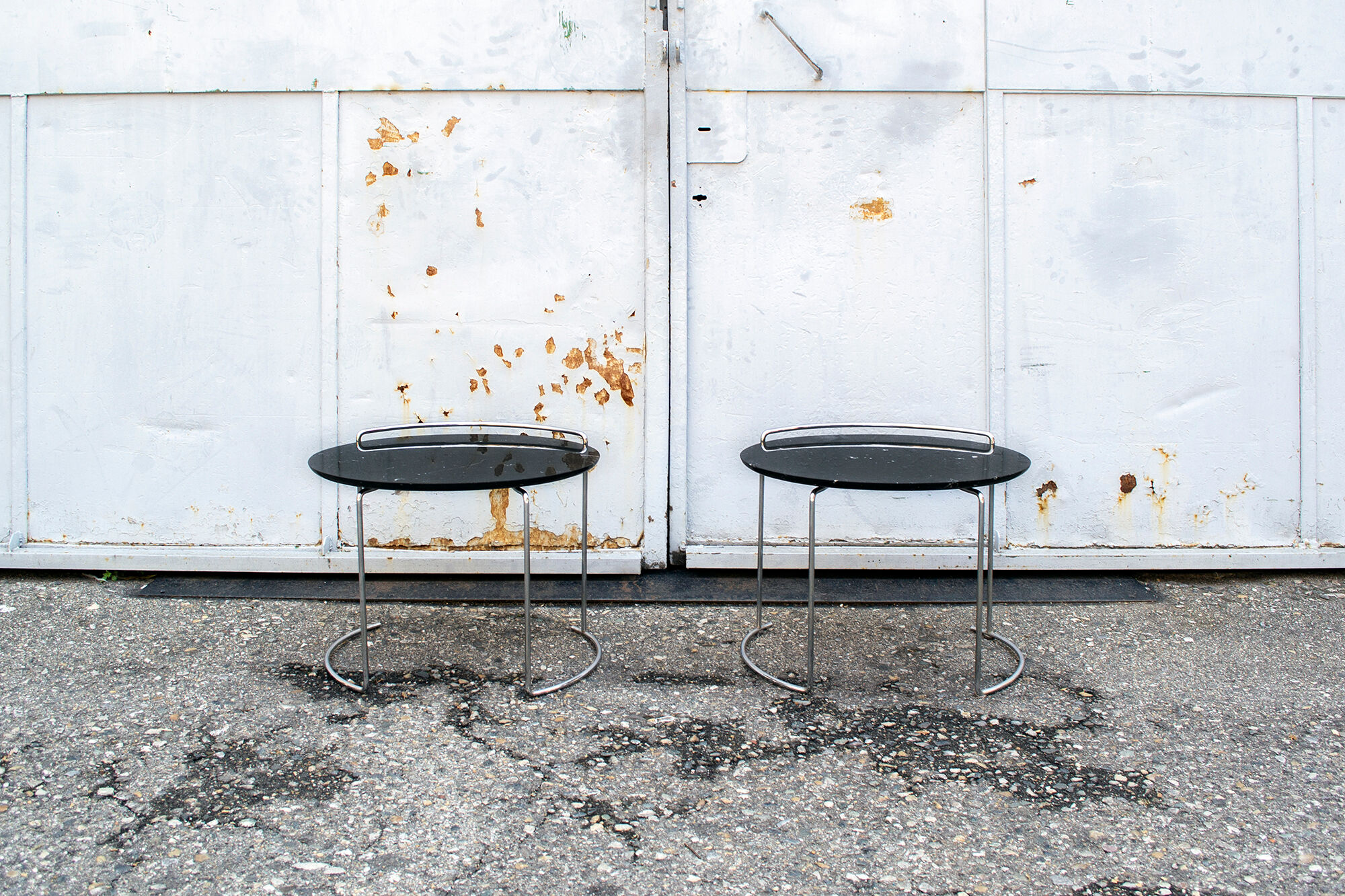 Djuna Black Marble coffee Table by Kazuhide Takahama for Cassina Italy 1983