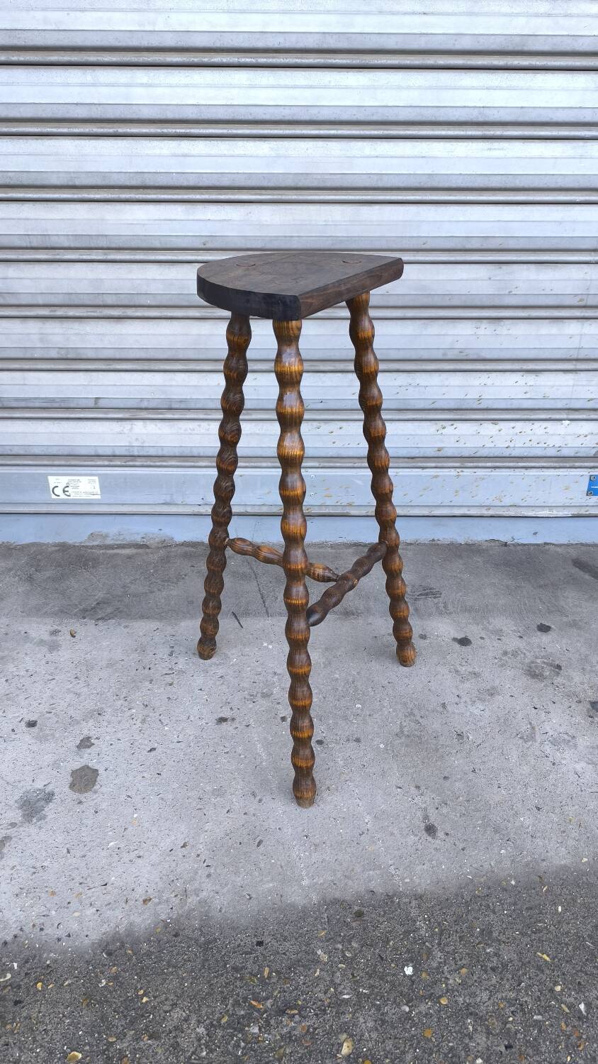 Solid wood tripod stool
