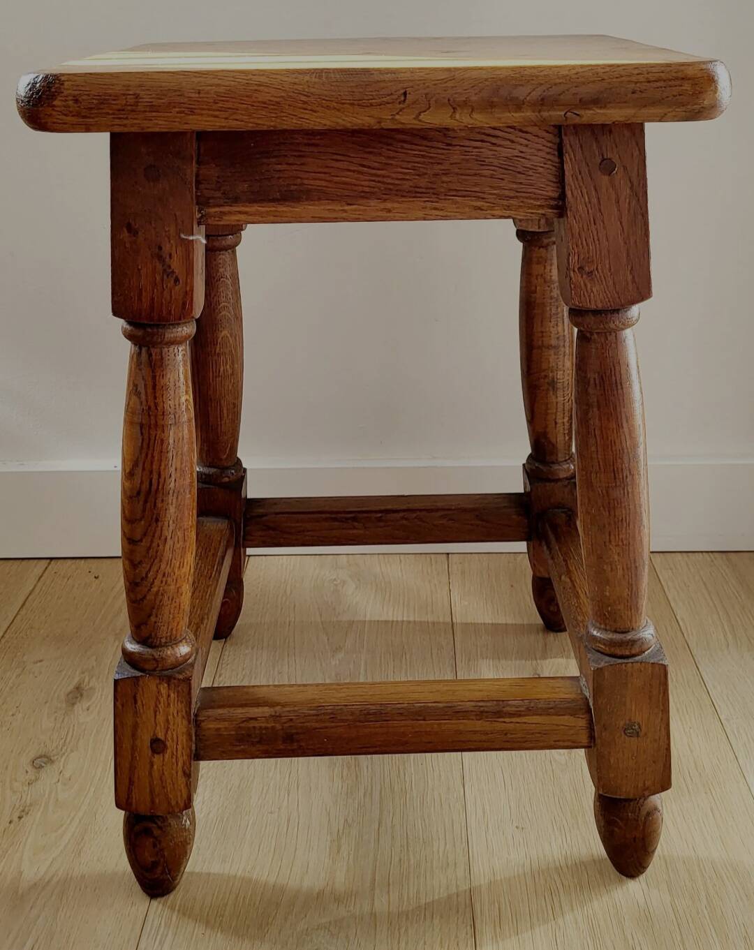 Table d'appoint, tabouret en bois massif