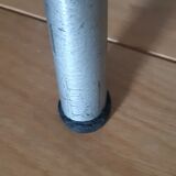 Industrial screw stool