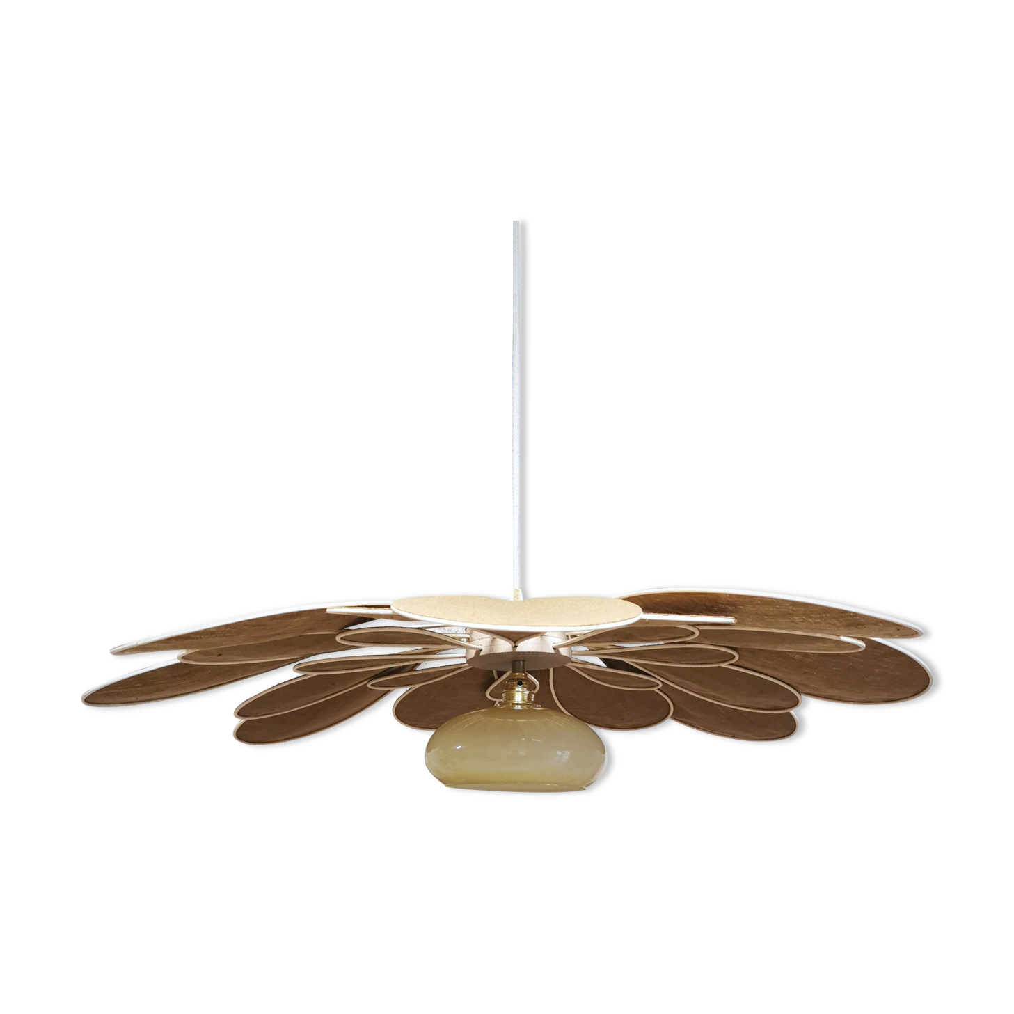 Suspension old opaline globe and petals linen and rattan