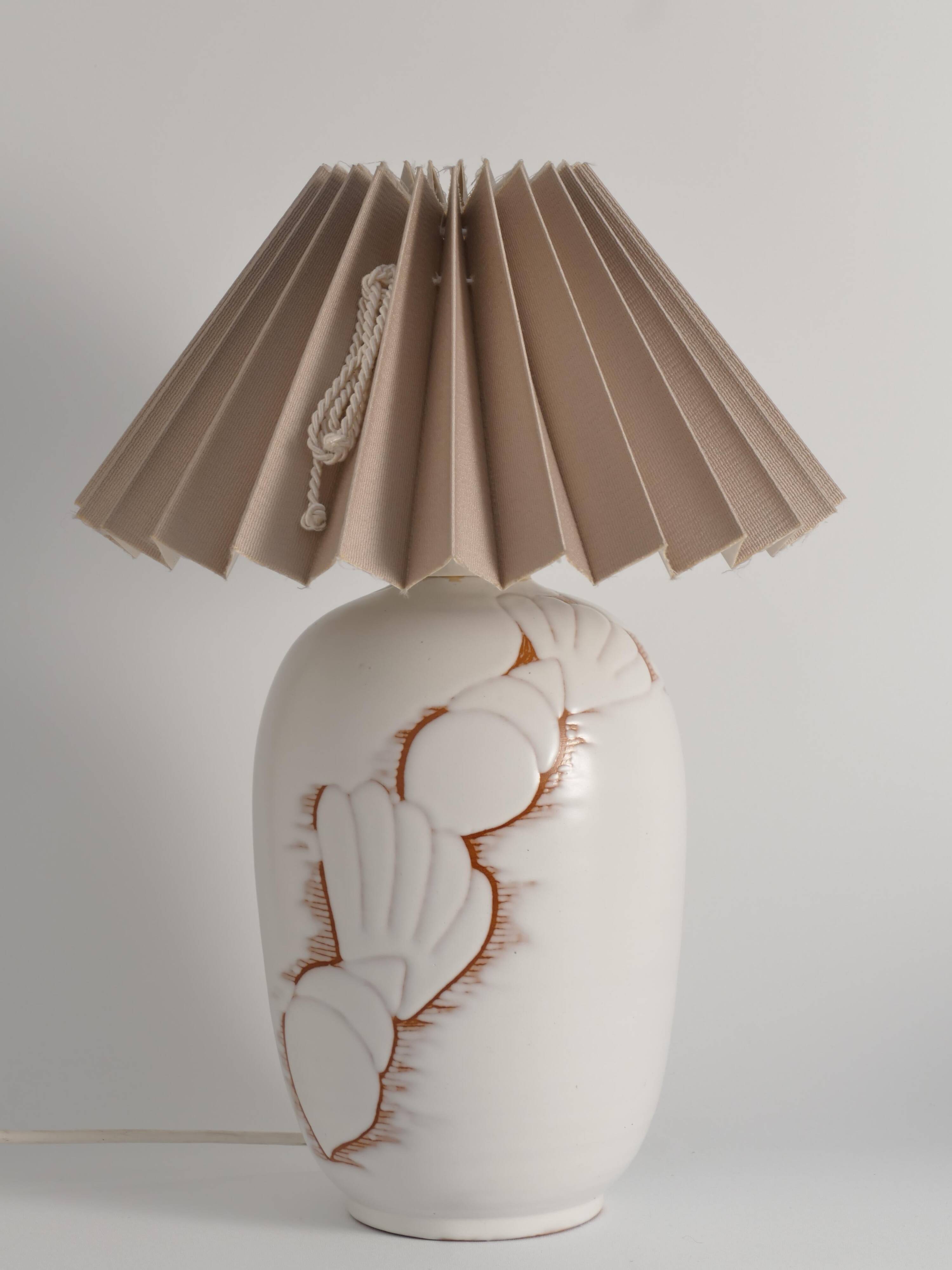 Art Deco White Seashell Motif Table lamp By Anna Lisa Thomson, Upsala Ekeby