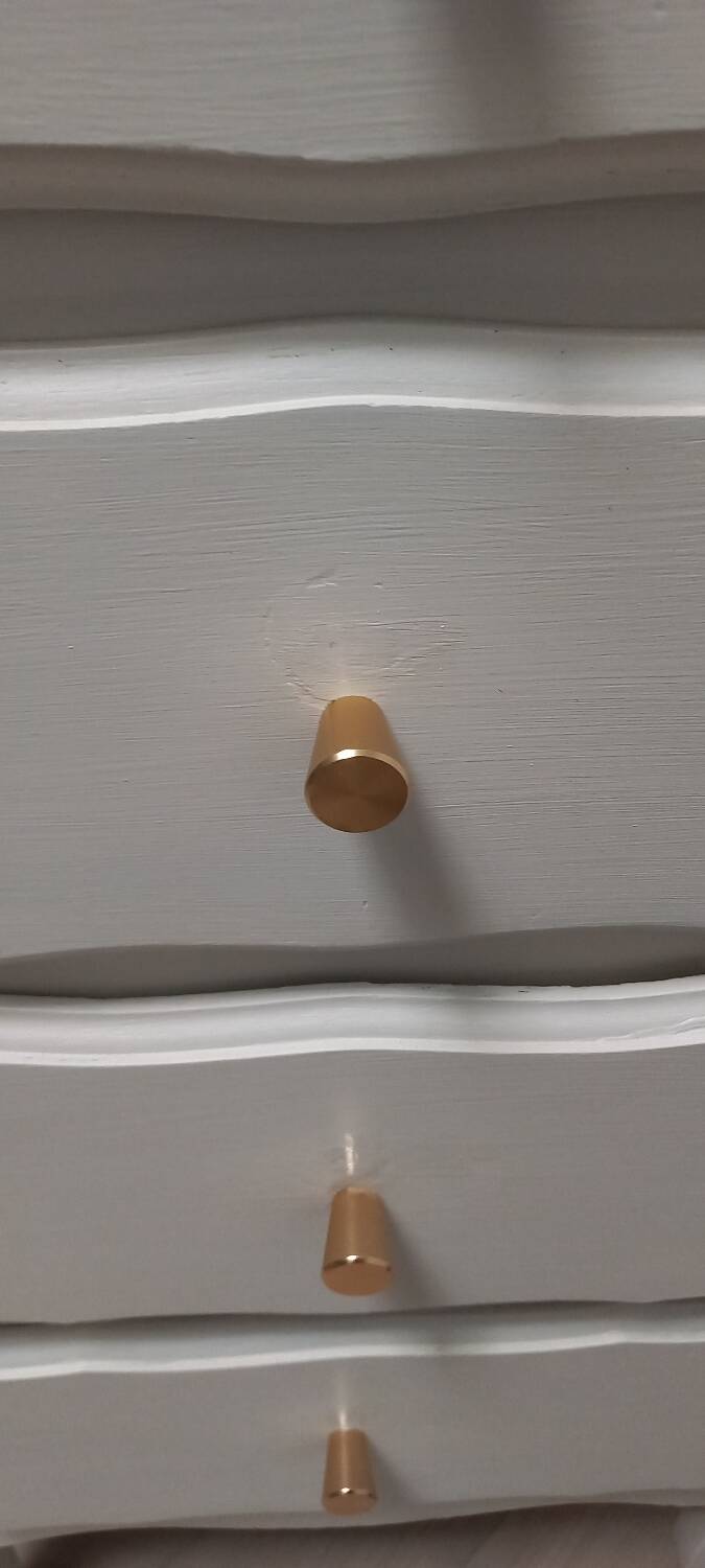 Old chest of drawers