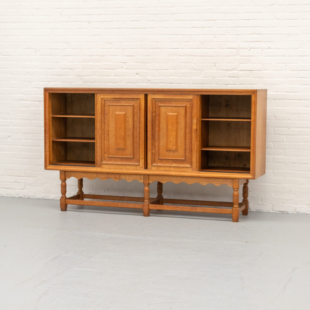 Axel O. Röck oak sideboard, Denmark 1963