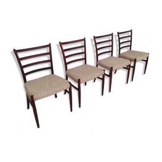 Ensemble de 4 chaises à manger en bois de rose par Johannes Andersen