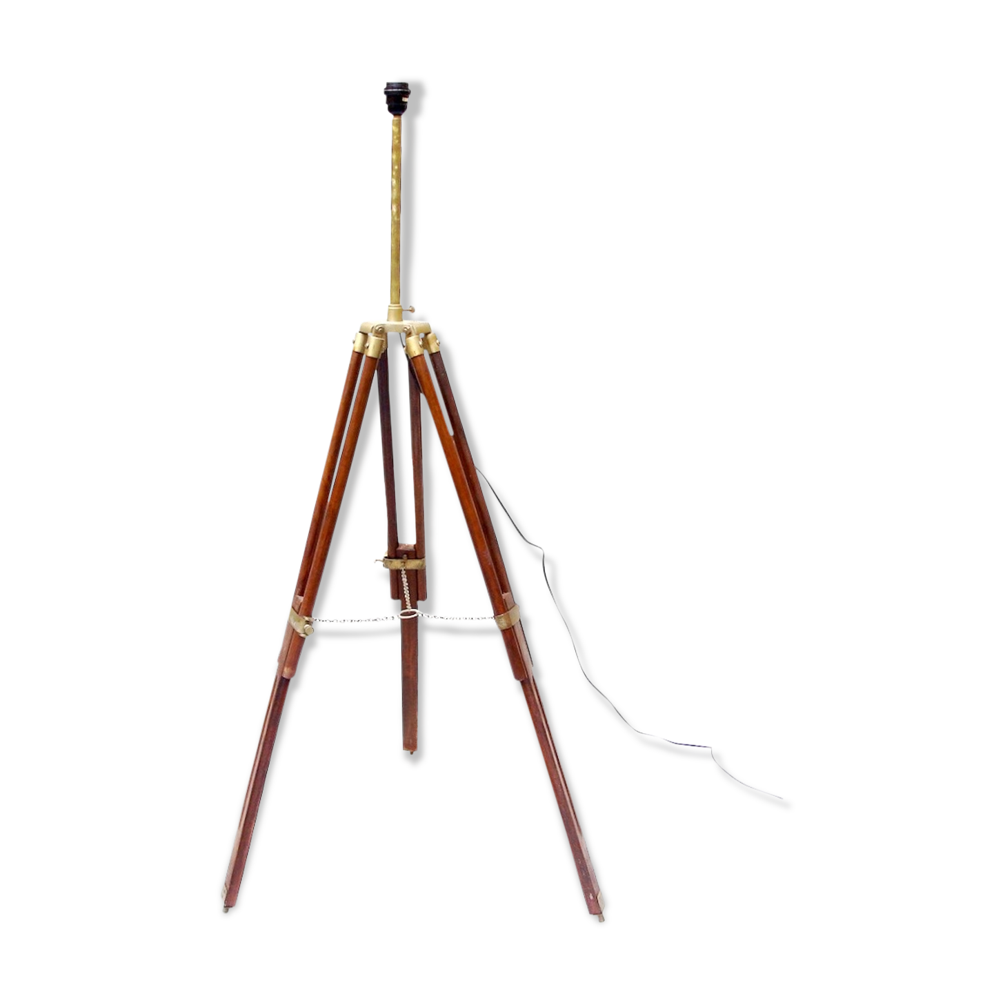 Wooden and brass tripod lamppost