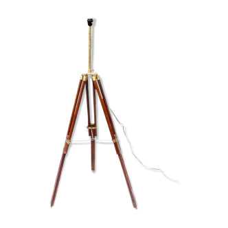 Wooden and brass tripod lamppost