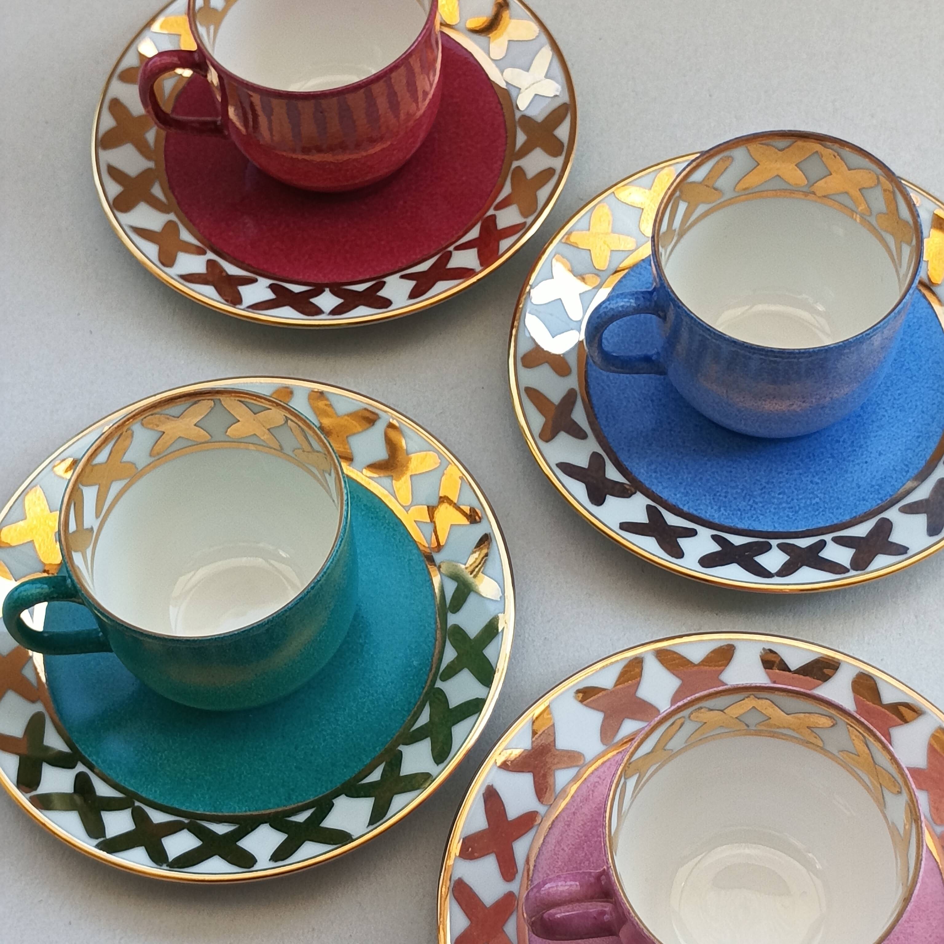 Service of 4 cups designed by Hilton McConnico from the 1980s.