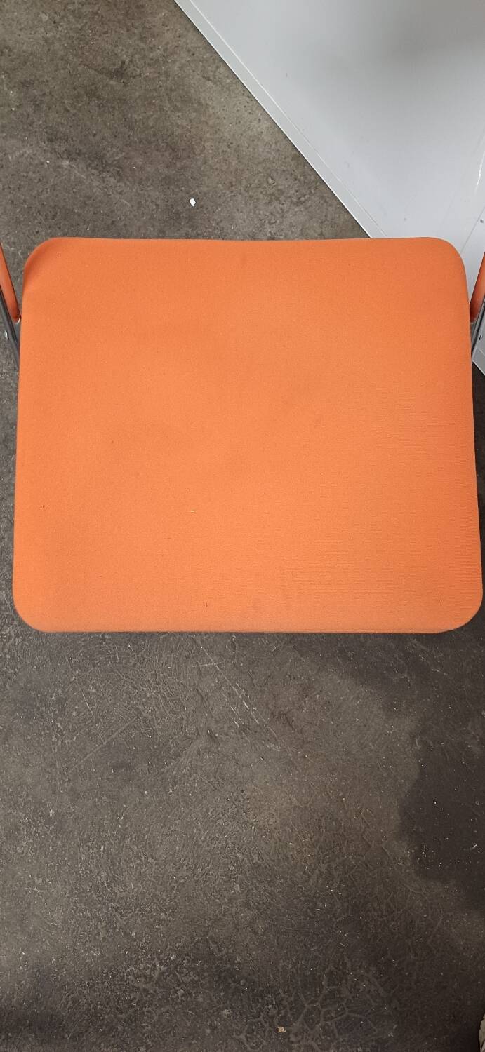 FRAMAR orange folding chair