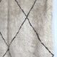 Tapis berbère marocain beni ouarain à losanges noirs 305x209cm