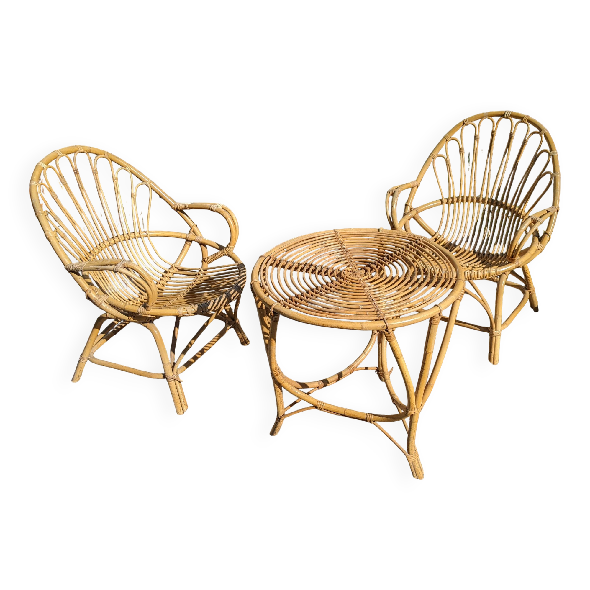 rattan garden set 2 armchairs and side table