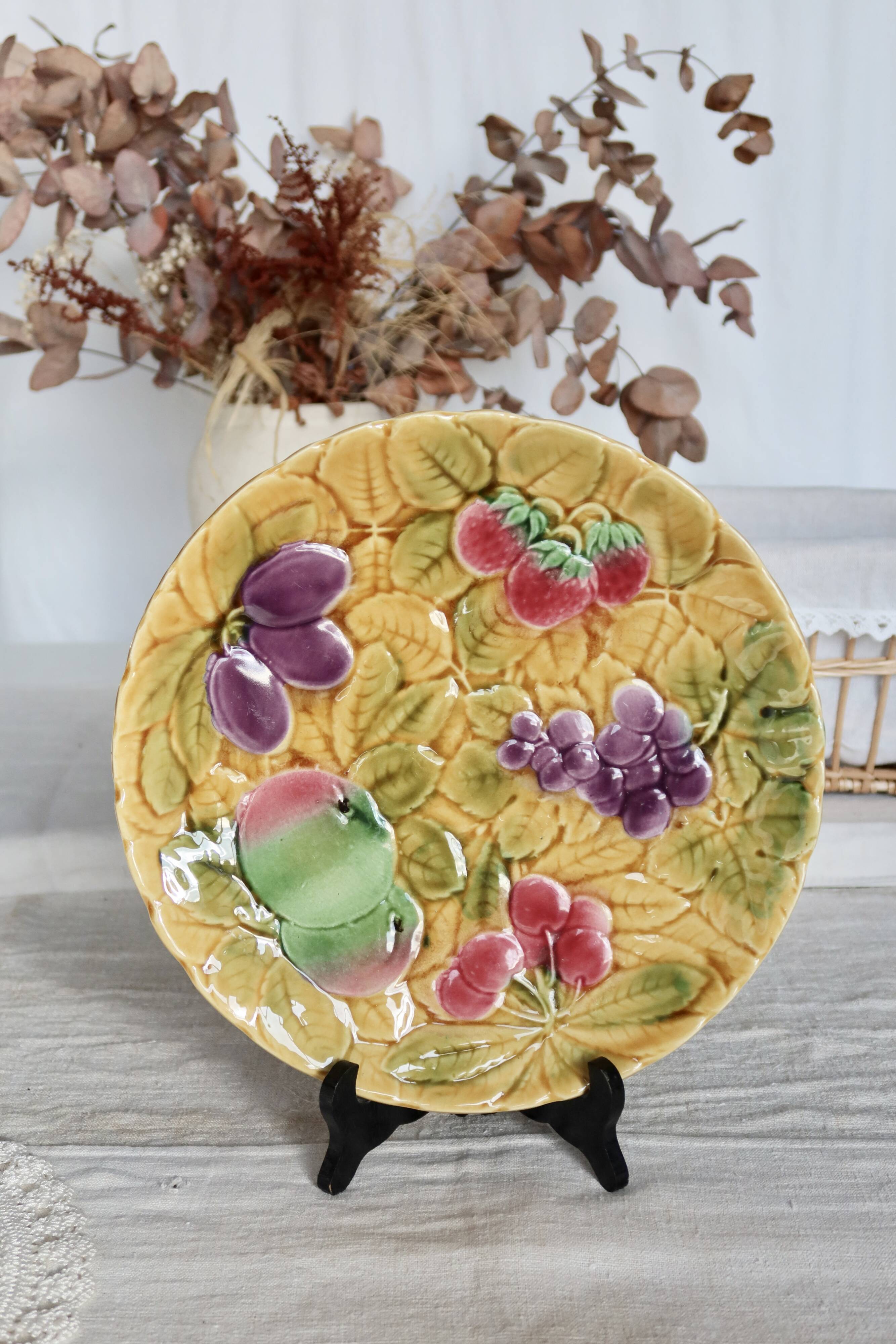 Vintage Sarreguemines barbotine serving platter