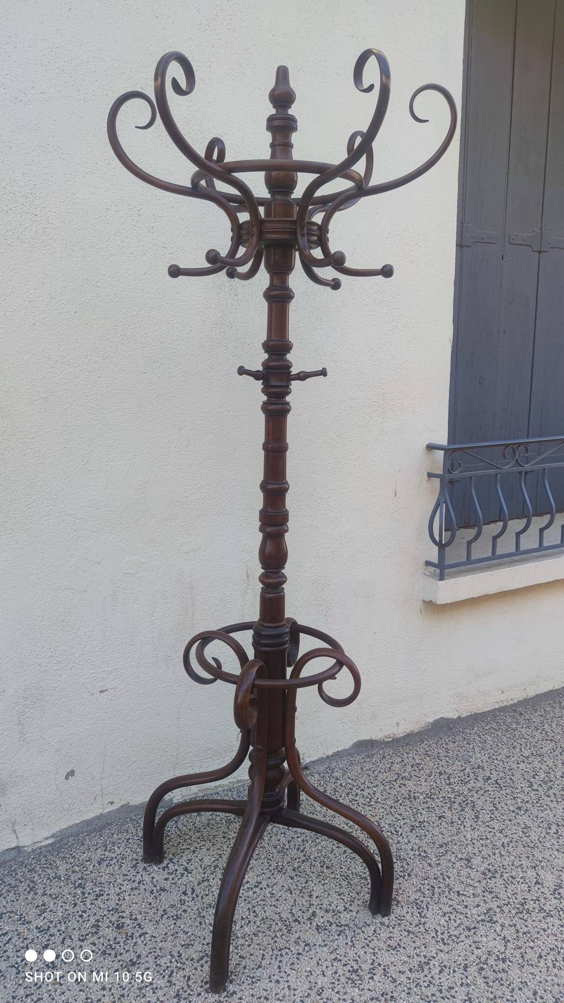 Coat rack called "Parrot" from bistro circa 1890