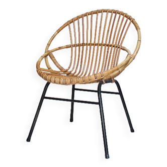 Rattan armchair feet metal