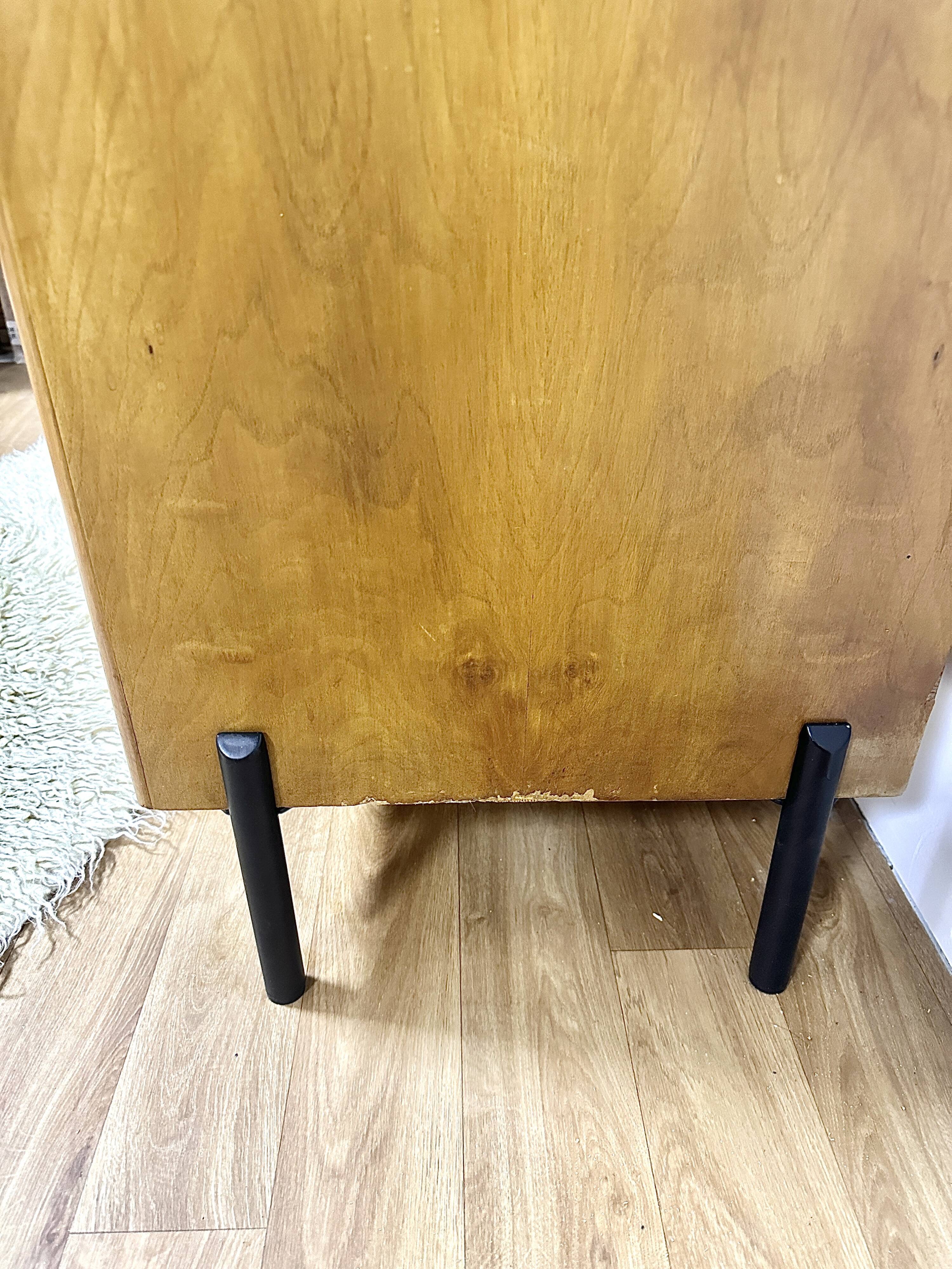 Vintage chest of drawers feet black metal