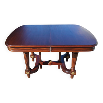 Solid mahogany extendable table