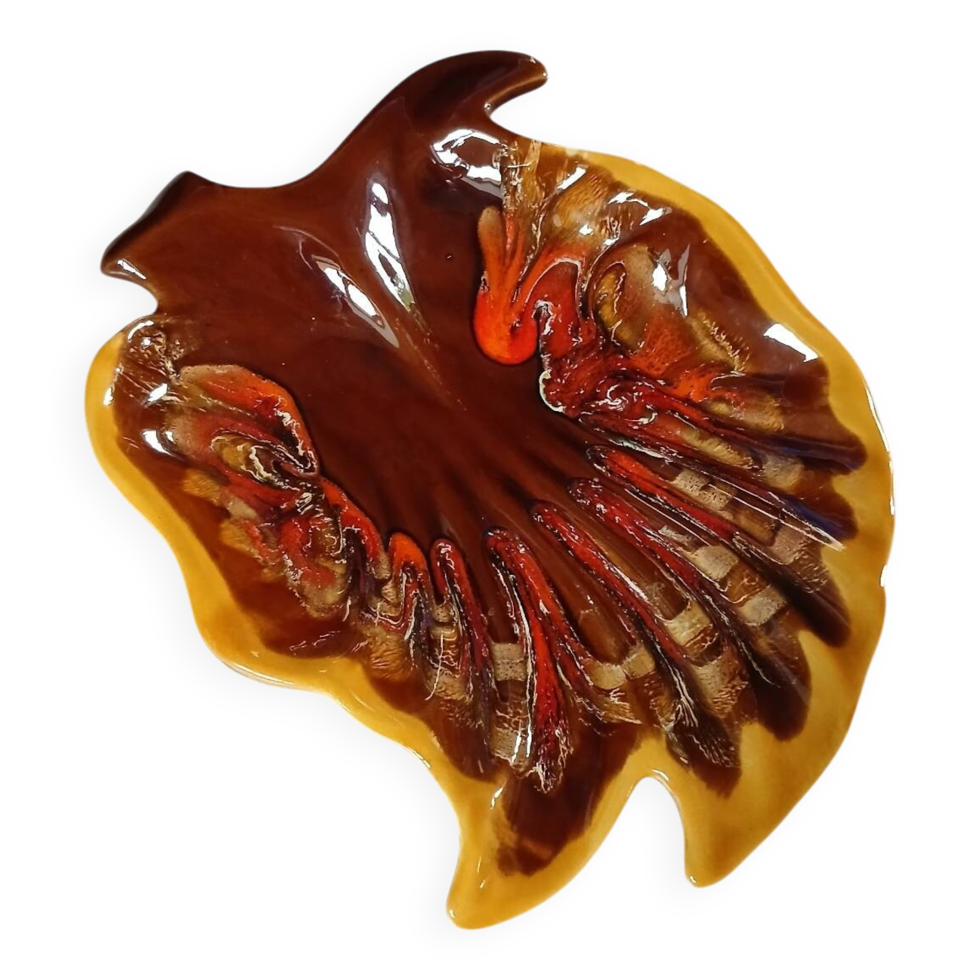 Antique fruit bowl in the Vallauris style