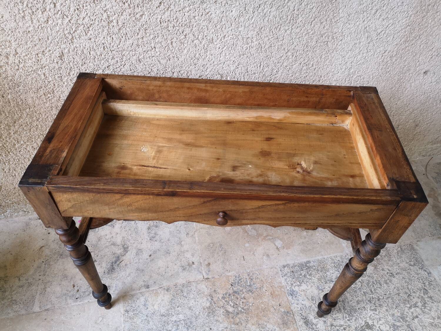Marble dressing table