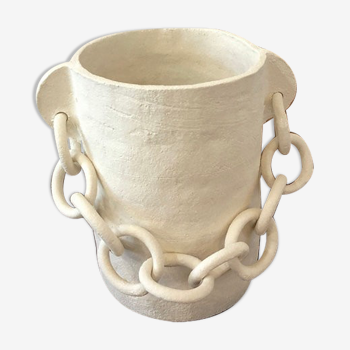 White chain vase - Cassandre Bouilly